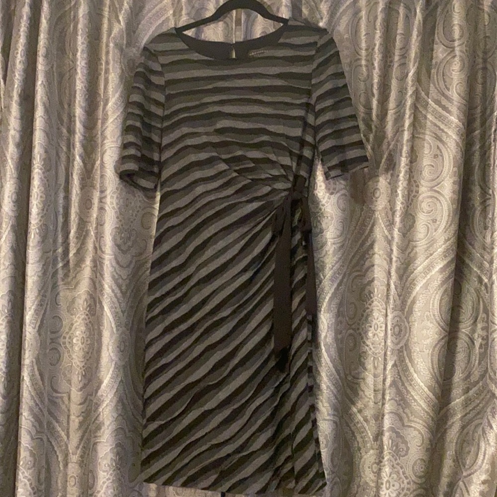 Striped 3/4 Sleeve Dress